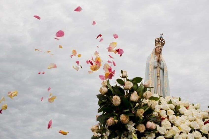 Our Lady of the Rosary of Fatima