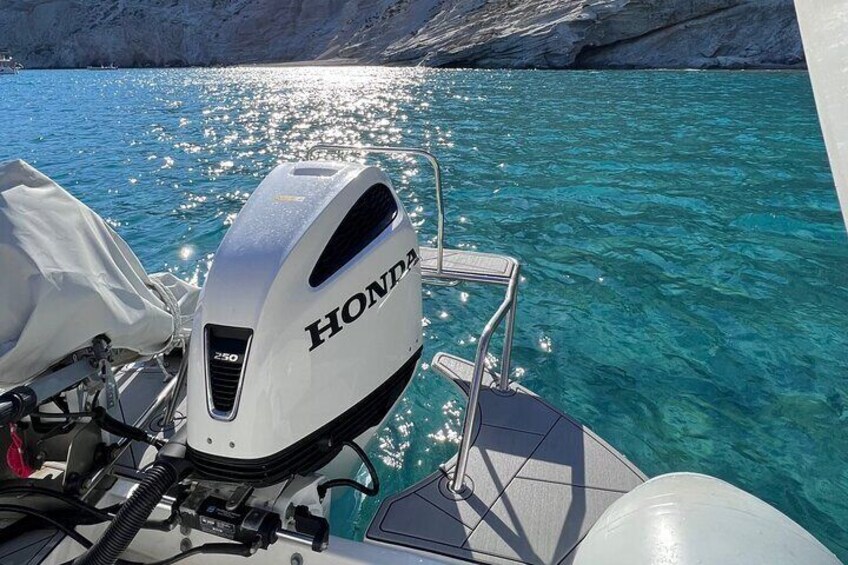 5 Hour Cruise from Milos to Polyaigos
