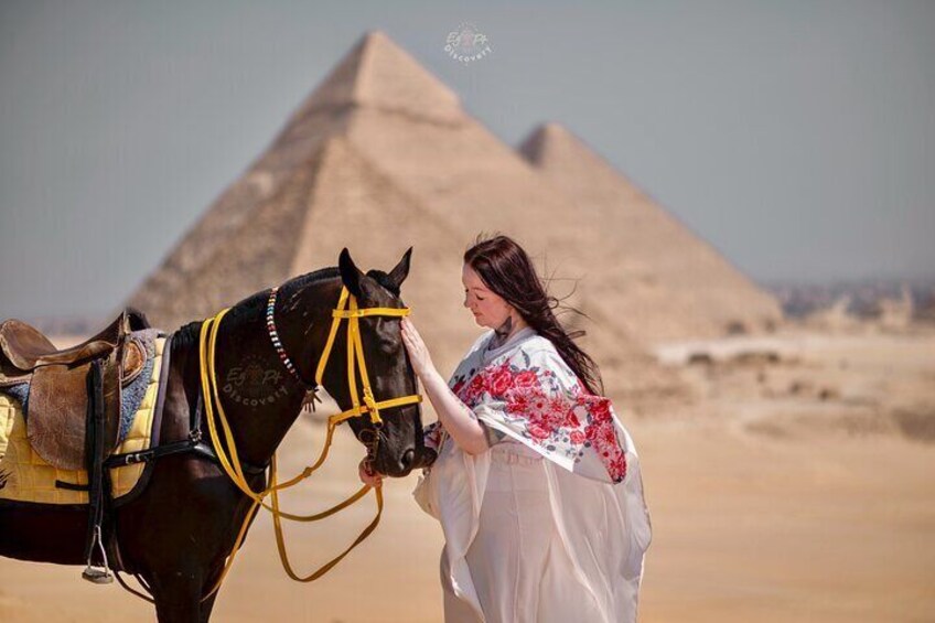 Giza Pyramids tour with Flying dress photoshoot experience