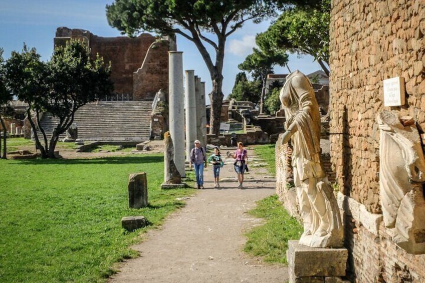 Journey Through Time to Ostia Antica Half Day Tour by Train