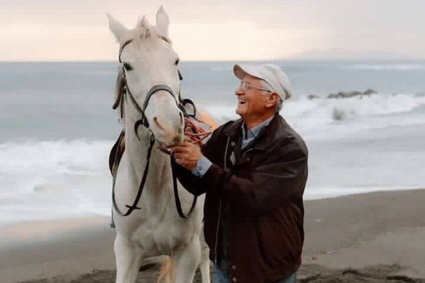 Premium Secluded Black Beach Horseback Riding Tour in Santorini