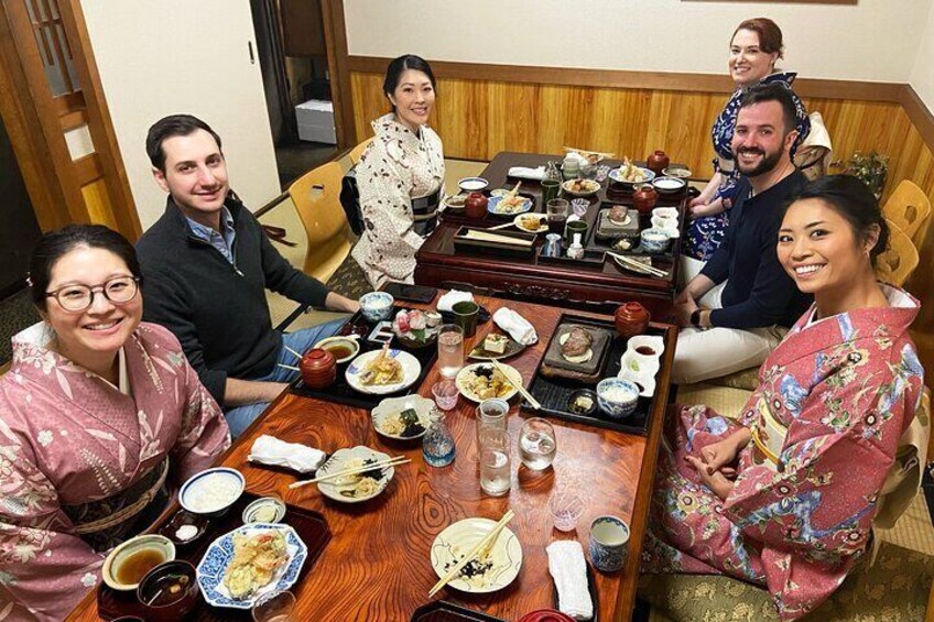 Kyoto Walking Tour with Kimono Rental Lunch and Tea Ceremony