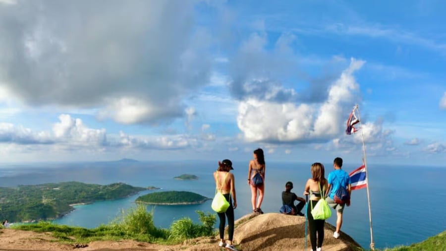 Early Morning Trek: Sunrise Hike & Secret Viewpoint in Phuket