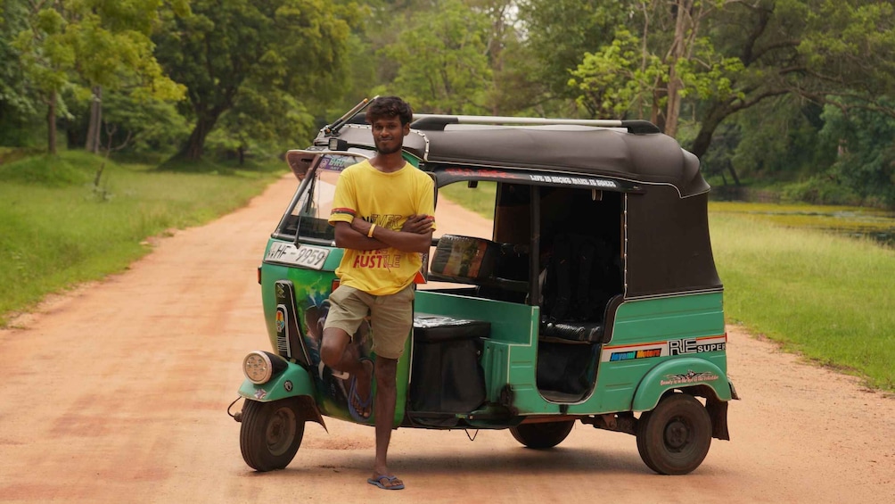 Picture 5 for Activity Non-Touristic Sigiriya on tuktuk