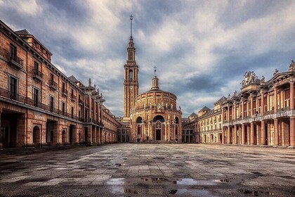 Private Guided Walking Tour in Gijon