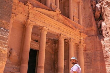 3 Day Tour to Petra Wadi Rum Dead Sea & Jerash, minimum 2 people