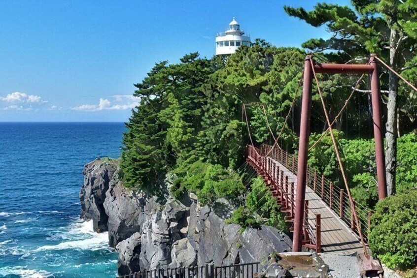 Kadowaki Suspension Bridge