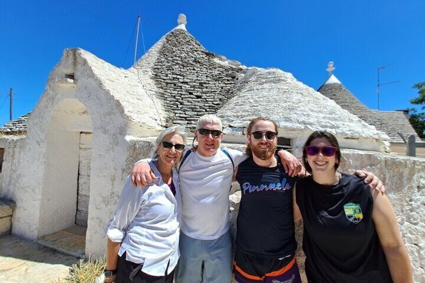 Alberobello E-Bike tour to Locorotondo with Ice cream