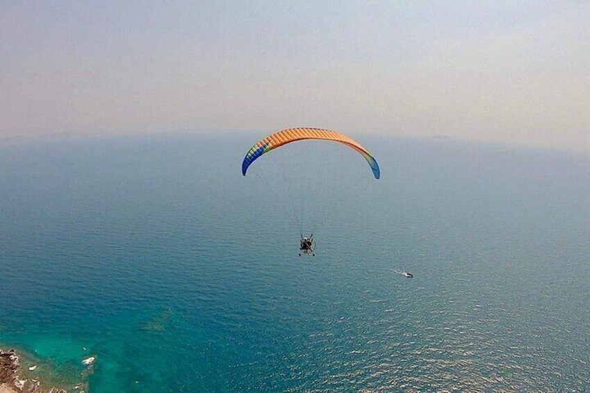 Skybound Tandem Paragliding Over Koh Larn Scenery in Pattaya 