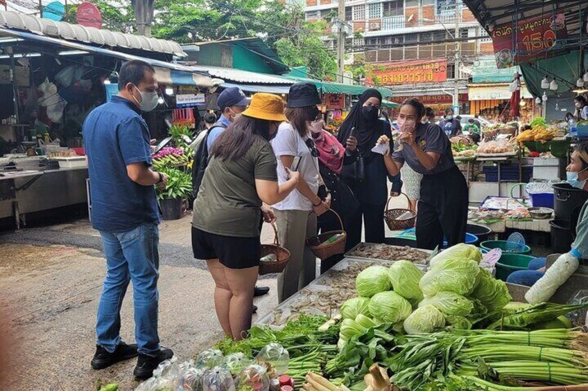 Bangkok Learn Thai Culinary Lessons with Local Market Tour