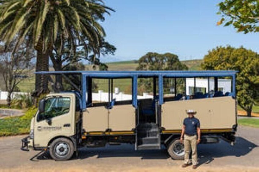 Durbanville Wine Valley Group Tour with Transfer