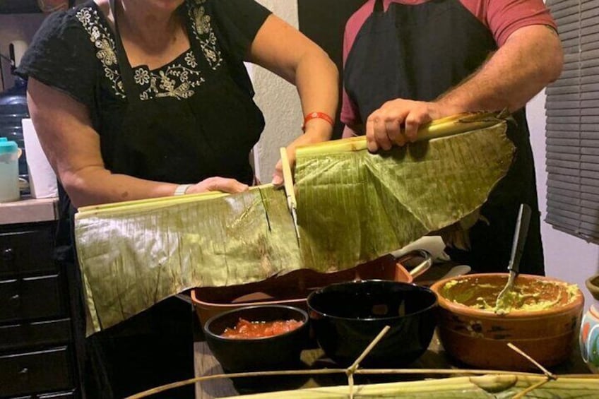 banana leaf wrapping