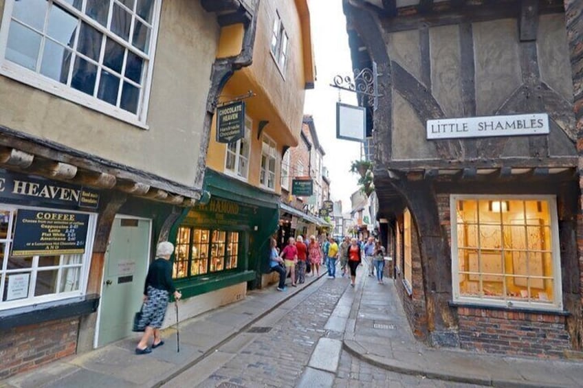 York Scavenger Hunt and Sights Self Guided Tour