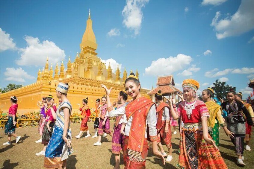 Private Vientiane Tour Buddha Park Included