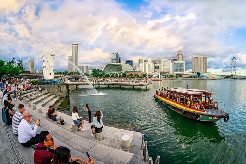 Singapore River Cruise with Two Way Return Transfer