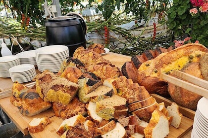 Iceland's Golden Circle and Fridheimar Tomato Farm Lunch