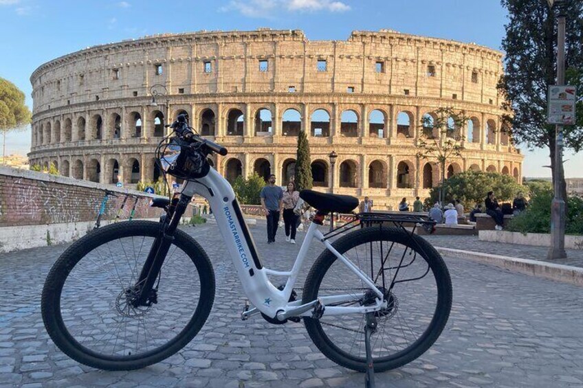 Rome in One Day Private ebike Tour with Lunch