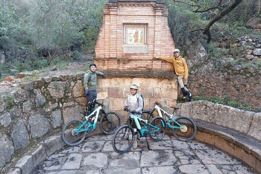 Valencia: E-Mountain Bike Tour with Hotel Pickup