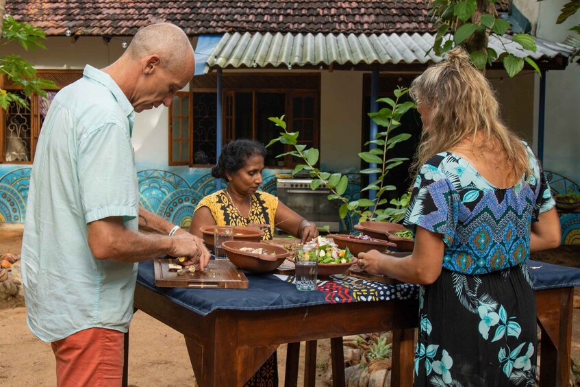 Picture 5 for Activity Cooking class of Rice and Curry by Jayanti