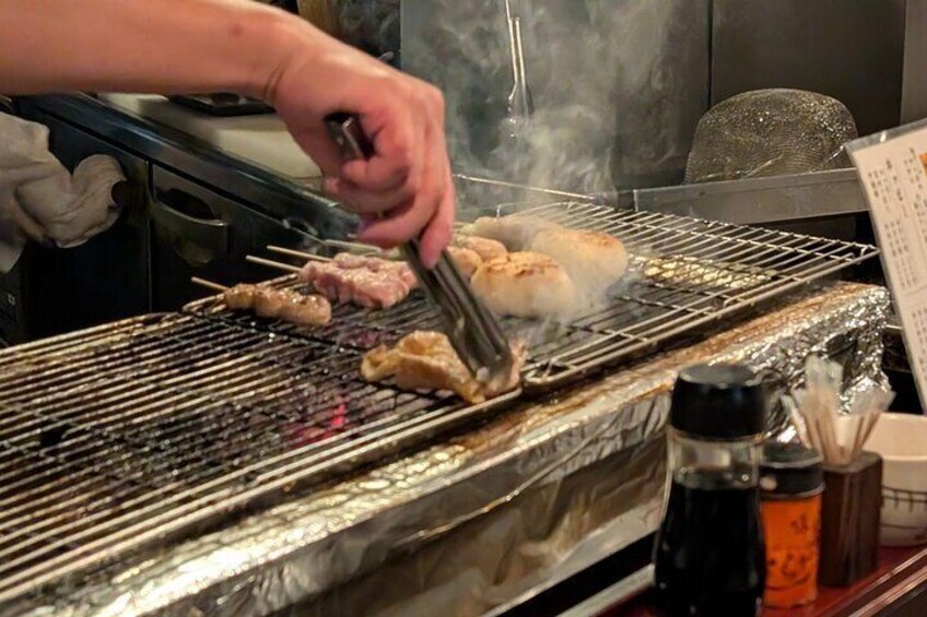 Deep Dive into Noge's Izakaya Bar Hopping Tour in Yokohama