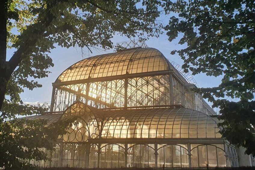 Walk and Picnic in the Hidden Parks of Florence