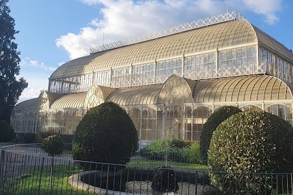 Walk and Picnic in the Hidden Parks of Florence