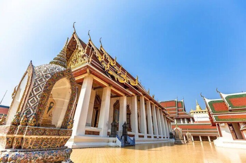 Day Tour of Ayutthaya and Bang Pa-In