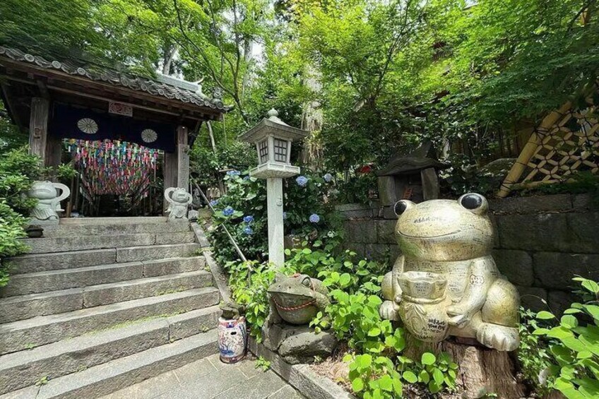Umijoku is one of the eight hells in Beppu's most famous tourist route "Beppu Hell Tour" and is also the largest one.
