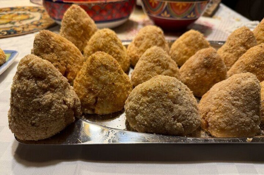 Arancini with meat sauce and pistachio