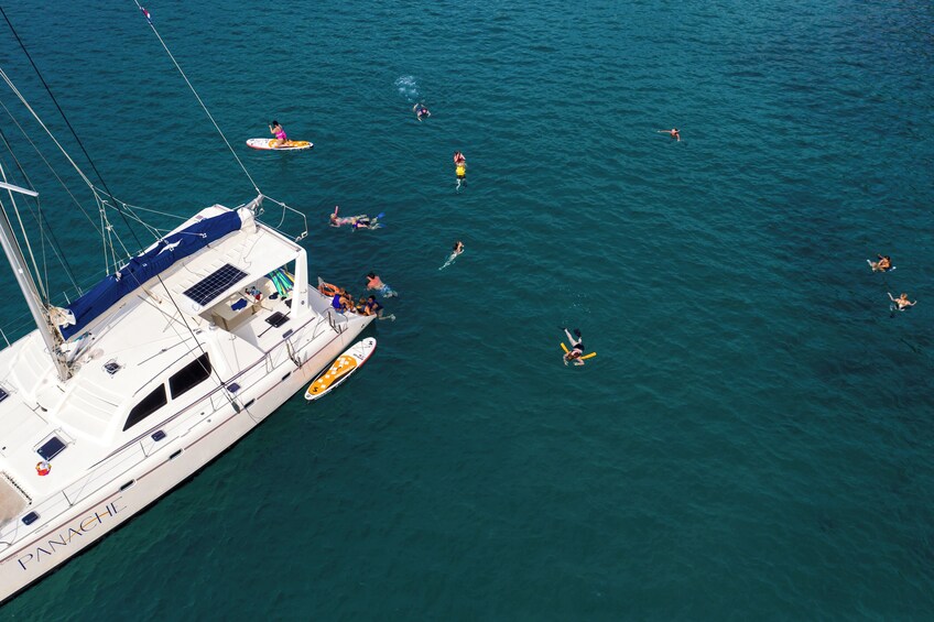 Private Costa Rica Cruise: Beaches, Reefs, Snorkeling & Open Bar