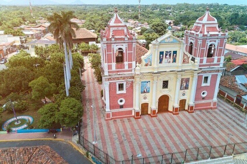 Leon Colonial City Tour