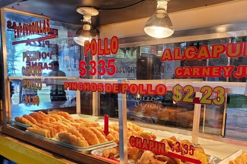 Food options at Luquillo beach