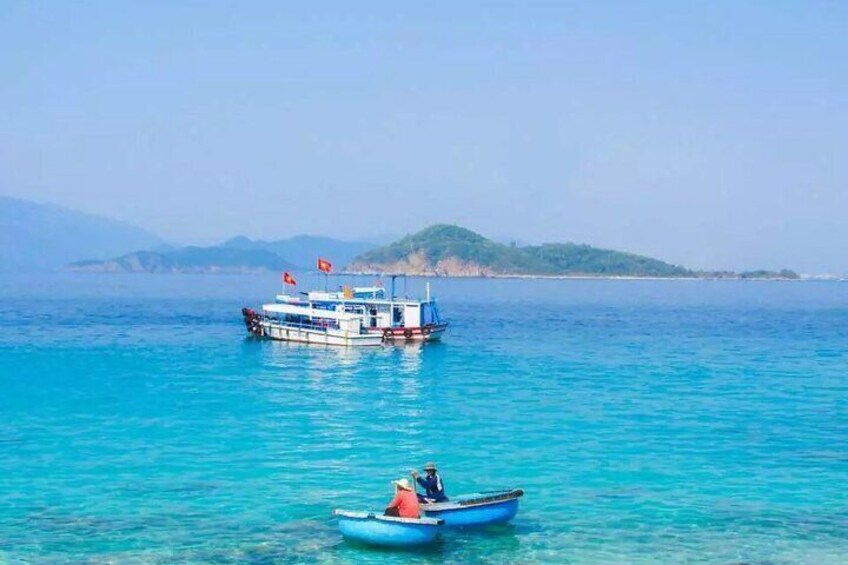 Coral Reef Snorkeling and Floating Bar Party from Nha Trang