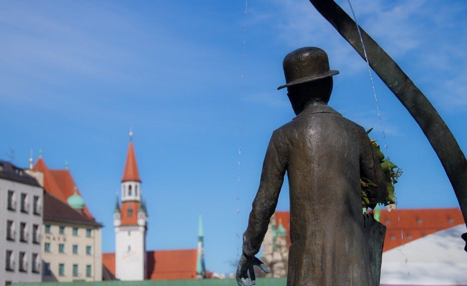 Picture 1 for Activity Munich: Walking Valentine's Tour of Old Town Munich