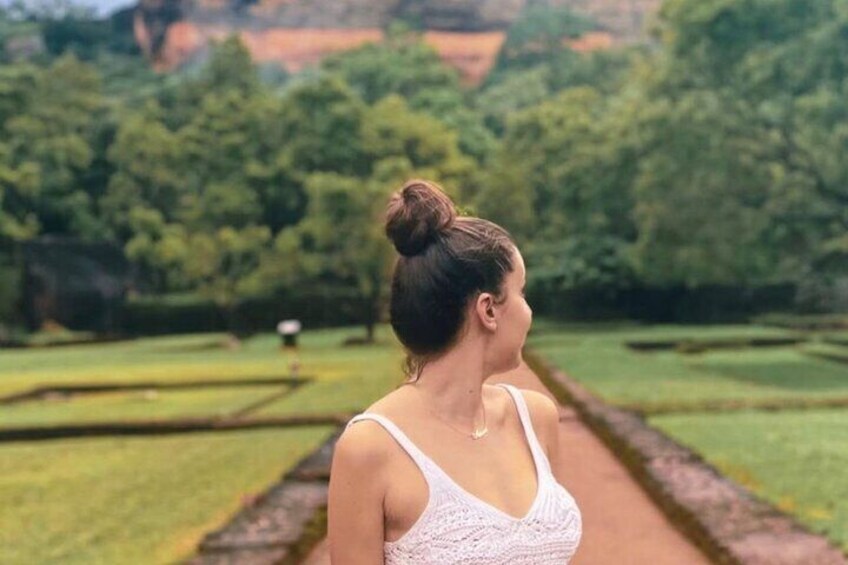 Full Day Trip to Sigiriya and Dambulla from Kandy