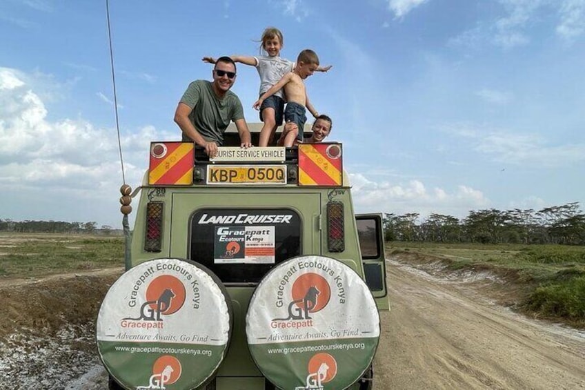 3 days Maasai Mara Camping Safari On 4X4 Land Cruiser Jeep