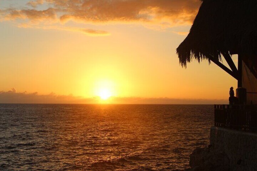 Private Tour Negril 7 miles Beach & Rick's Cafe From Montego Bay