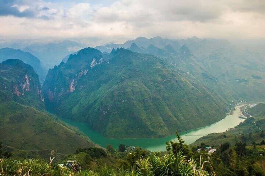 4D3N Ha Giang Loop Group Tour from Ha Giang