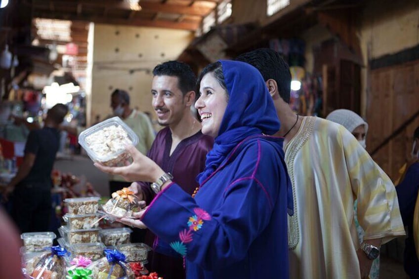 Bargaining in the souks of the medina
