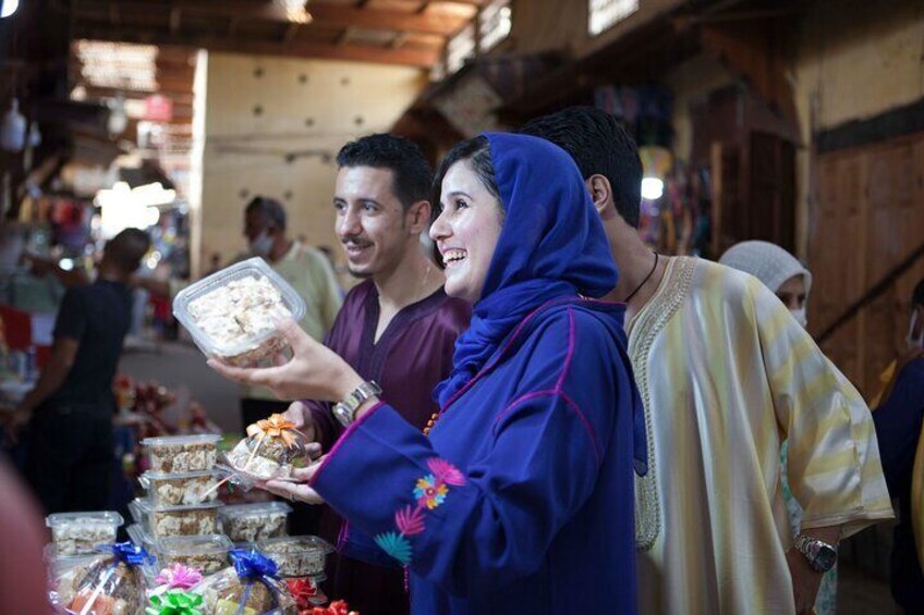 Bargaining in the souks of the medina