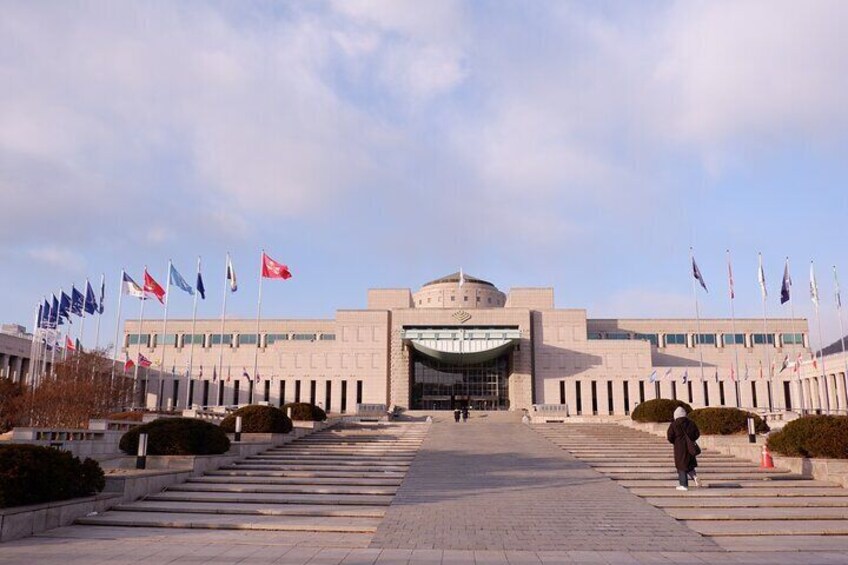 Korean Barracks Experience, Aegibong, War Museum Tour from Seoul
