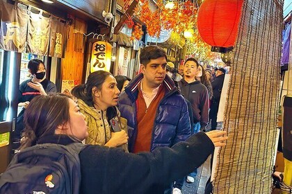 Tokyo Bar Hopping & Food Tour in Asakusa