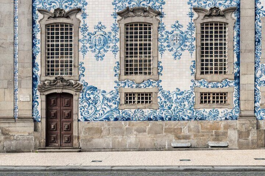 Porto Landmarks and Stories A Two Hour Walking Tour