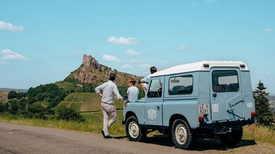 Private Burgundy Half Day Wine Tour by Vintage Land Rover