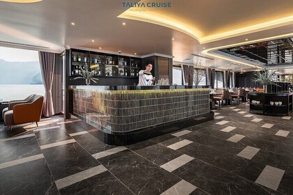 Taliya Cruise 最佳豪華日遊 - 河長和蘭河灣