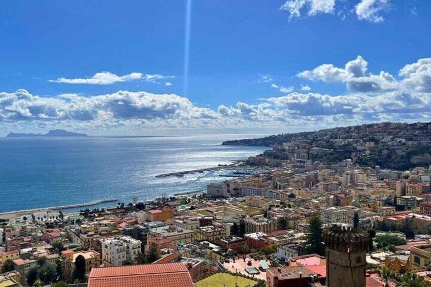 Naples Tour in Vomero and Chiaia with Funicular Railway