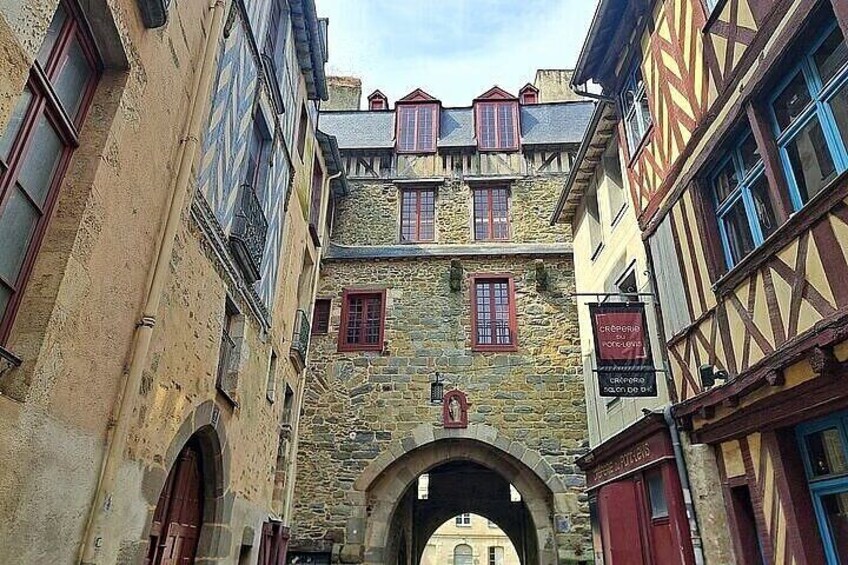 Rennes Self Guided Historical Walking Tour