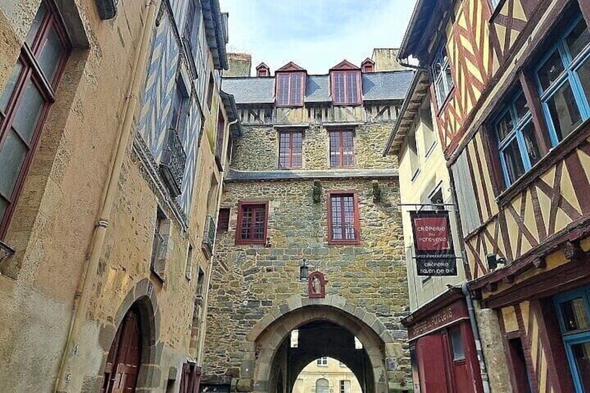 Rennes Self Guided Historical Walking Tour
