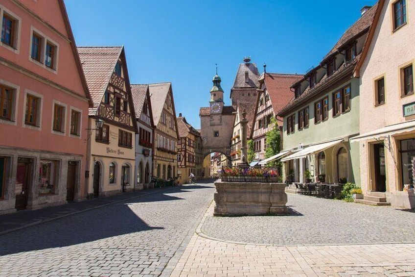 Munich to Rottemburg ob der Tauber and Harburg Private Day Trip
