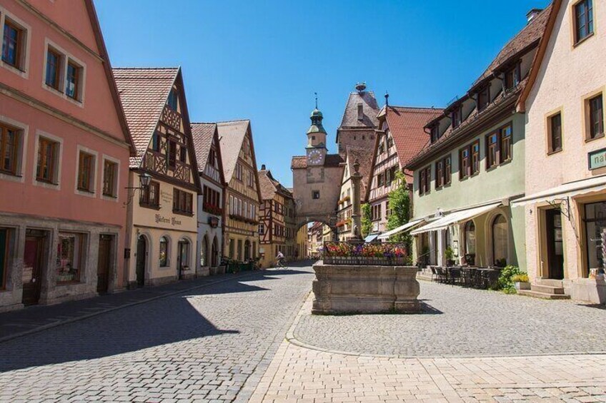 Munich to Rottemburg ob der Tauber and Harburg Private Day Trip